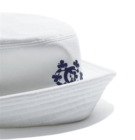 cappello bianco chanel|Cappelli Chanel in Tela Bianco taglia M International .